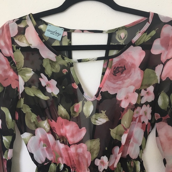 Audrey Floral Long Sleeve Dress - Picture 4 of 5